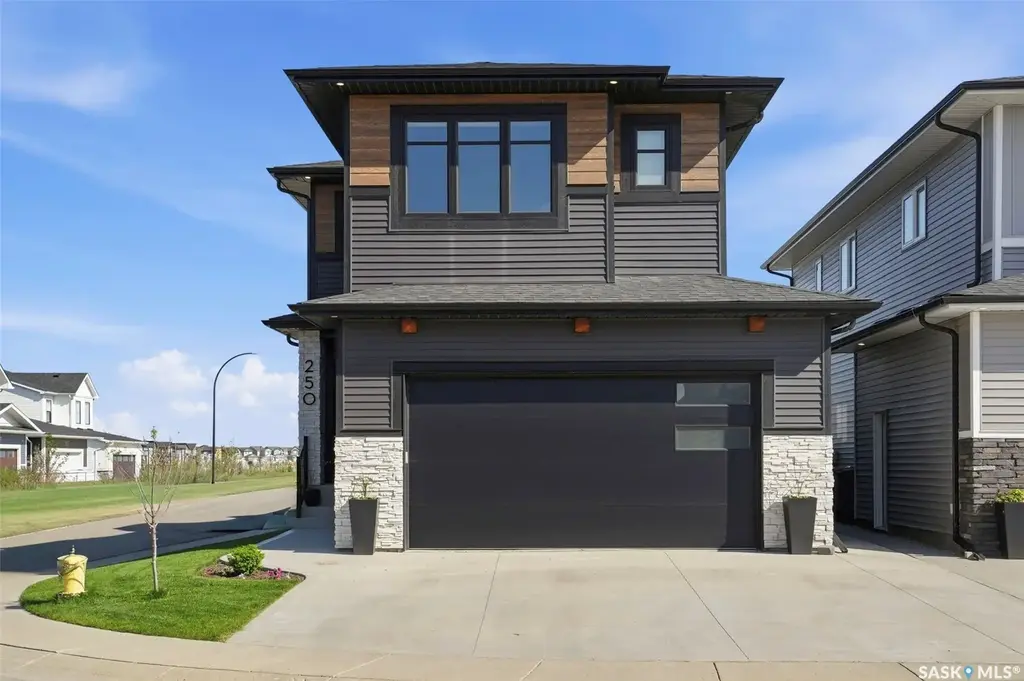 250 Skopik Crescent, Saskatoon
