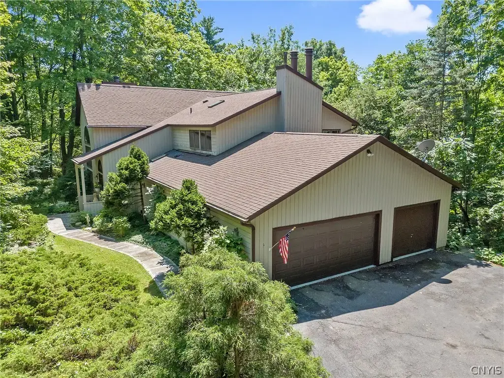 4305 Hepatica Hill Road, Pompey