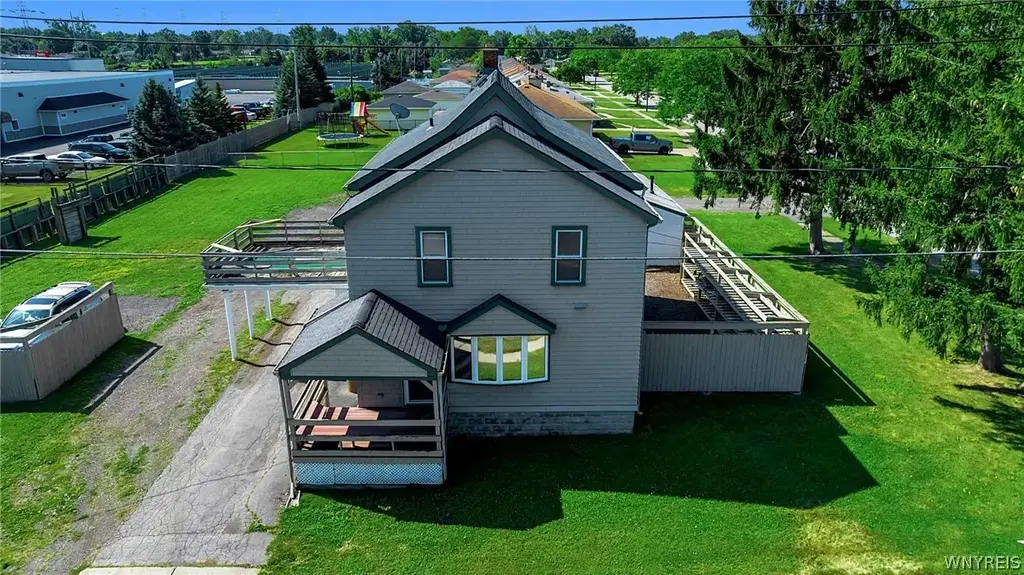 2719 William Street, Cheektowaga