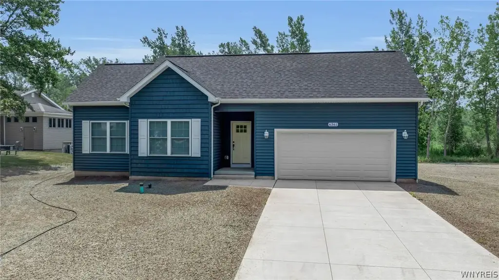 6361 Webster Road, Orchard Park