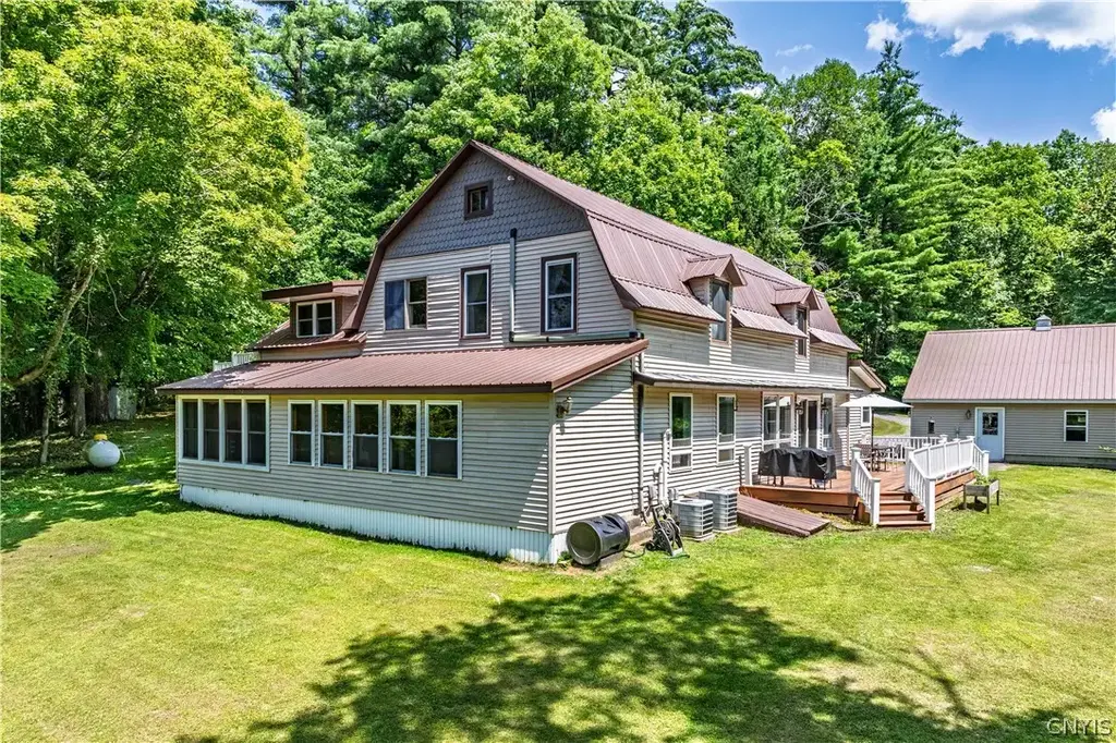 7118 Nortonville Road, Greig