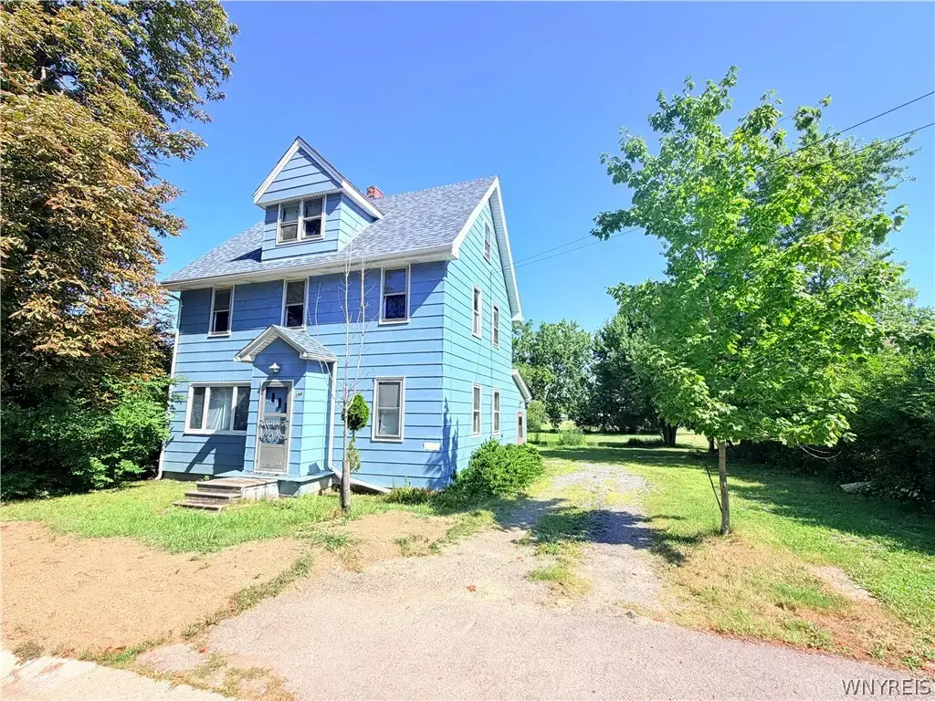 296 Reserve Road, West Seneca