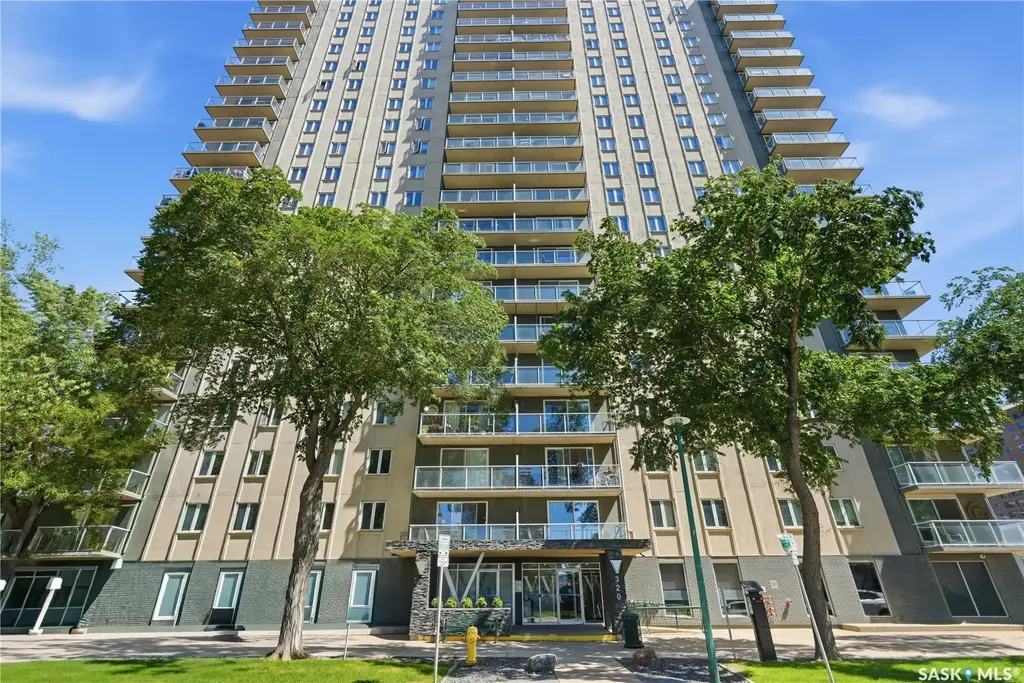 320 5th Avenue N 205, Saskatoon