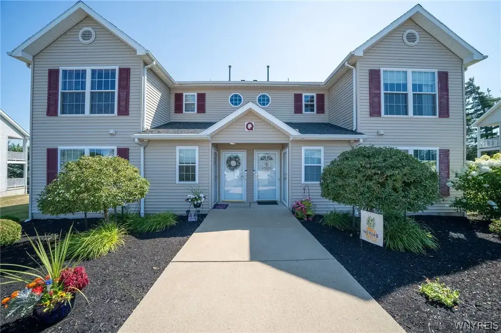 4331 Berkley Place # Q2, Hamburg