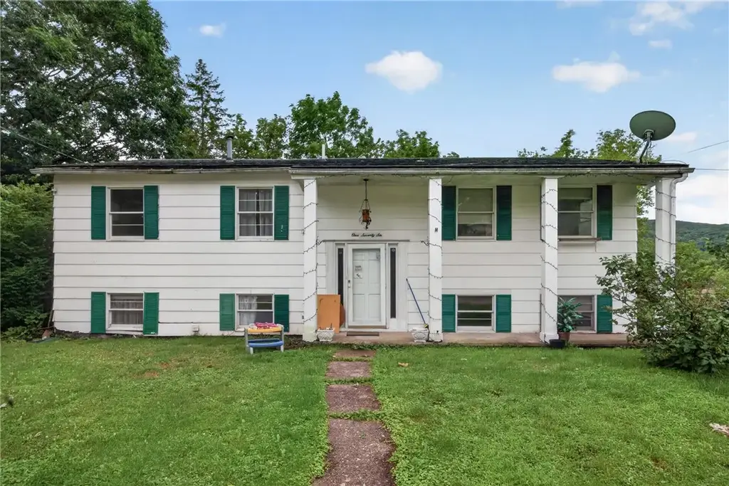 176 N Franklin Street, Corning City