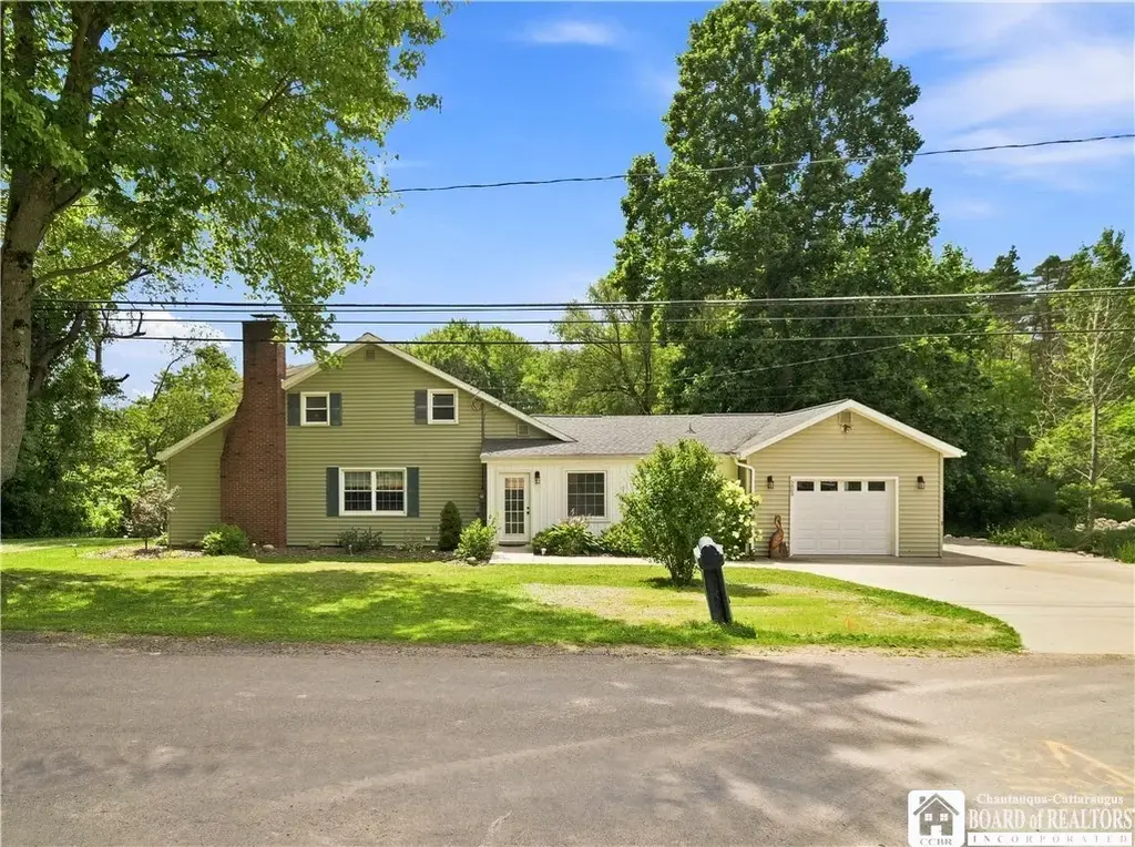 5809 Magnolia Road, North Harmony