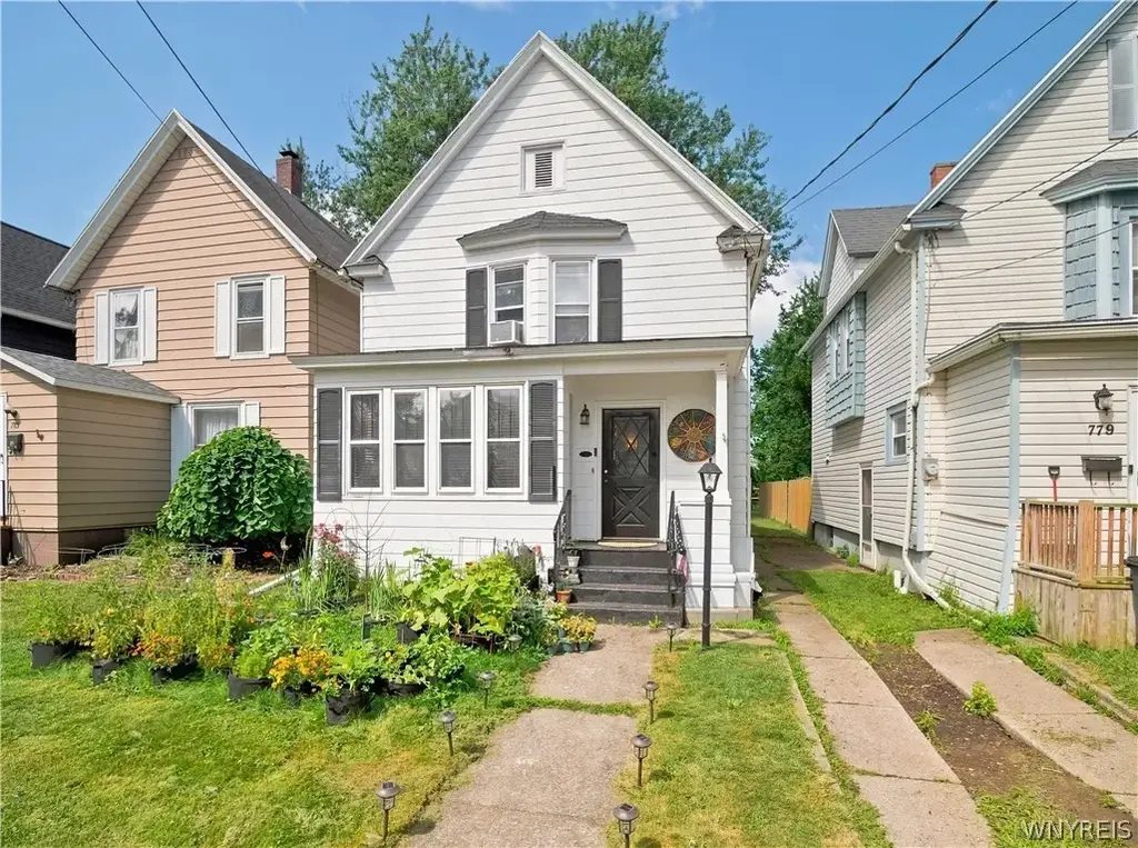 781 Park Avenue, Dunkirk