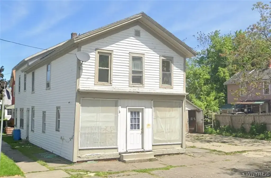 94 E 2nd Street, Dunkirk