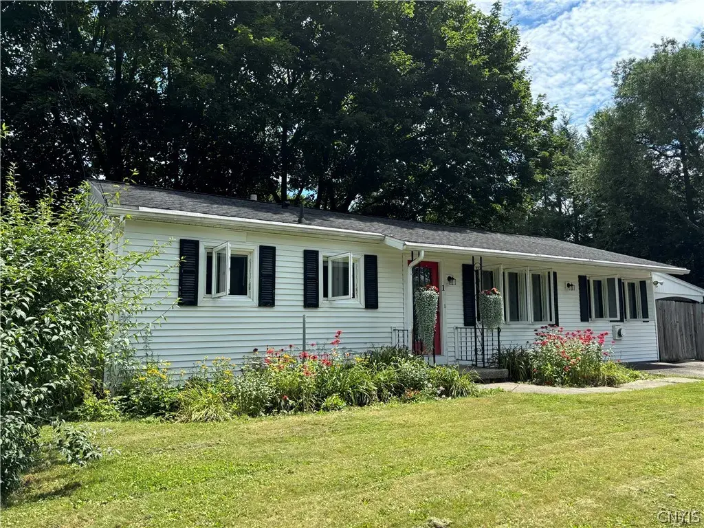 1 Lebanon Drive, Cortland