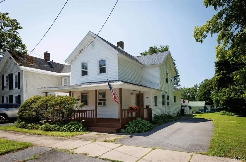 330 S Meadow Street, Watertown City