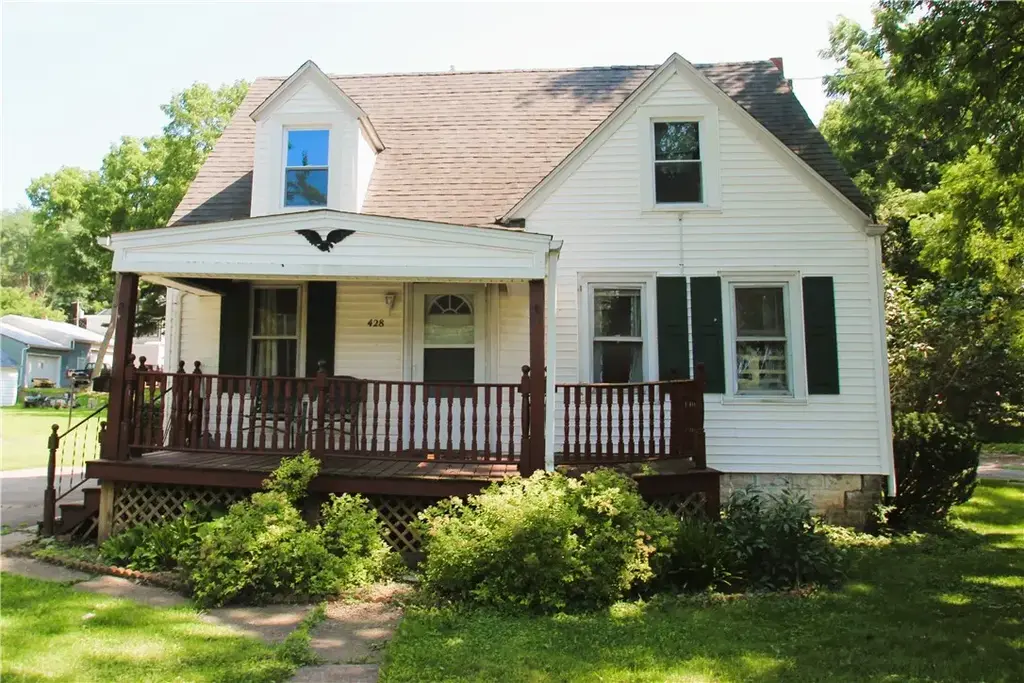 428 Clinton Street, Lockport City