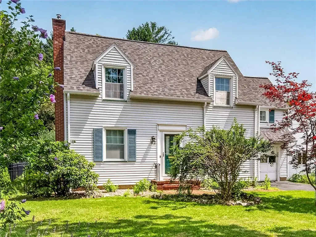82 Clovercrest Drive, Brighton