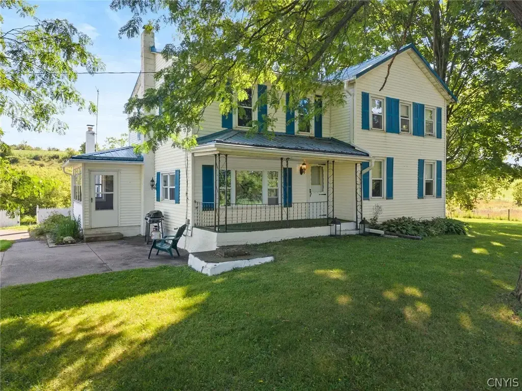 10606 State Route 34, Cato