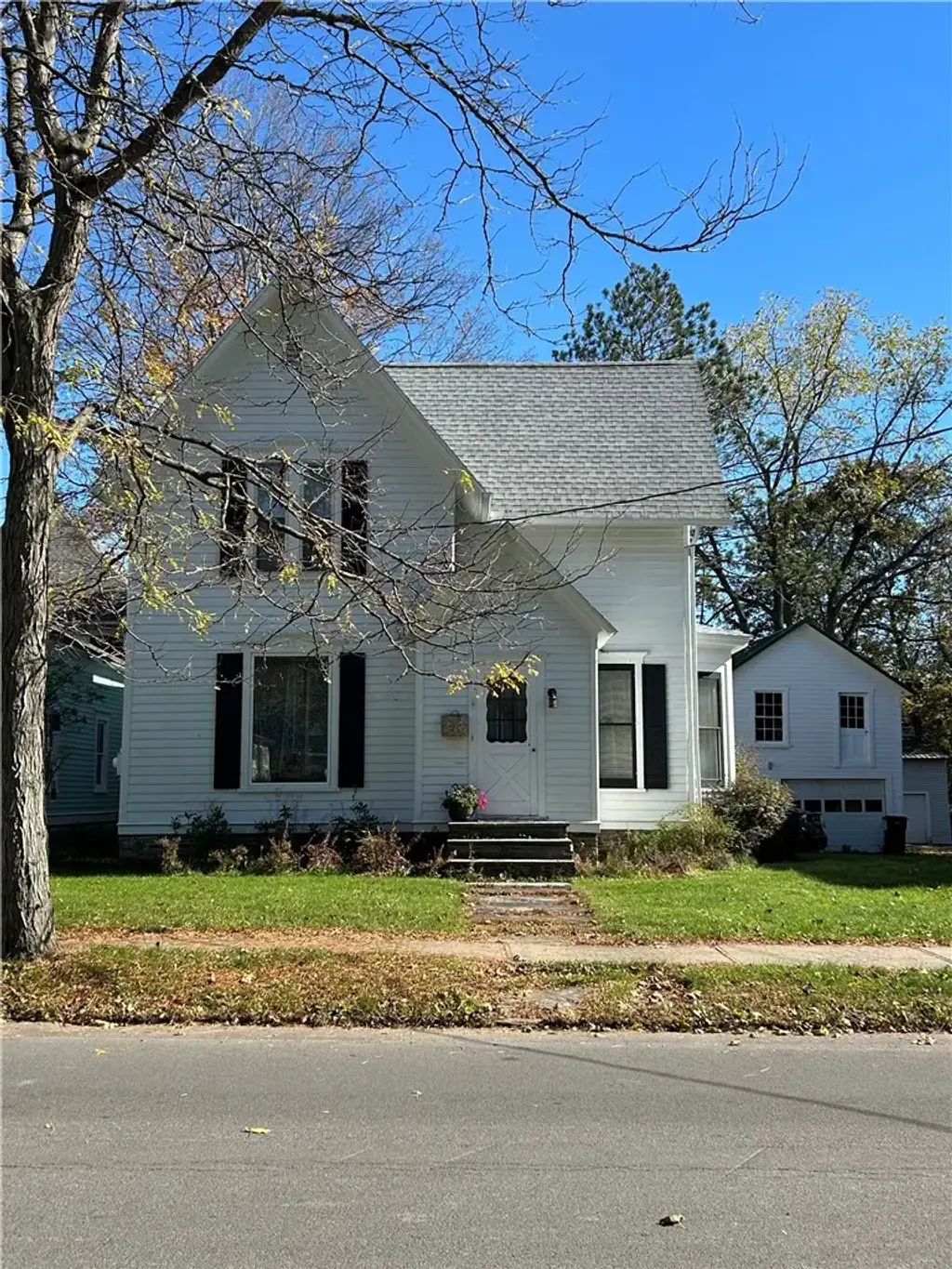 64 Ford Avenue, Oneonta