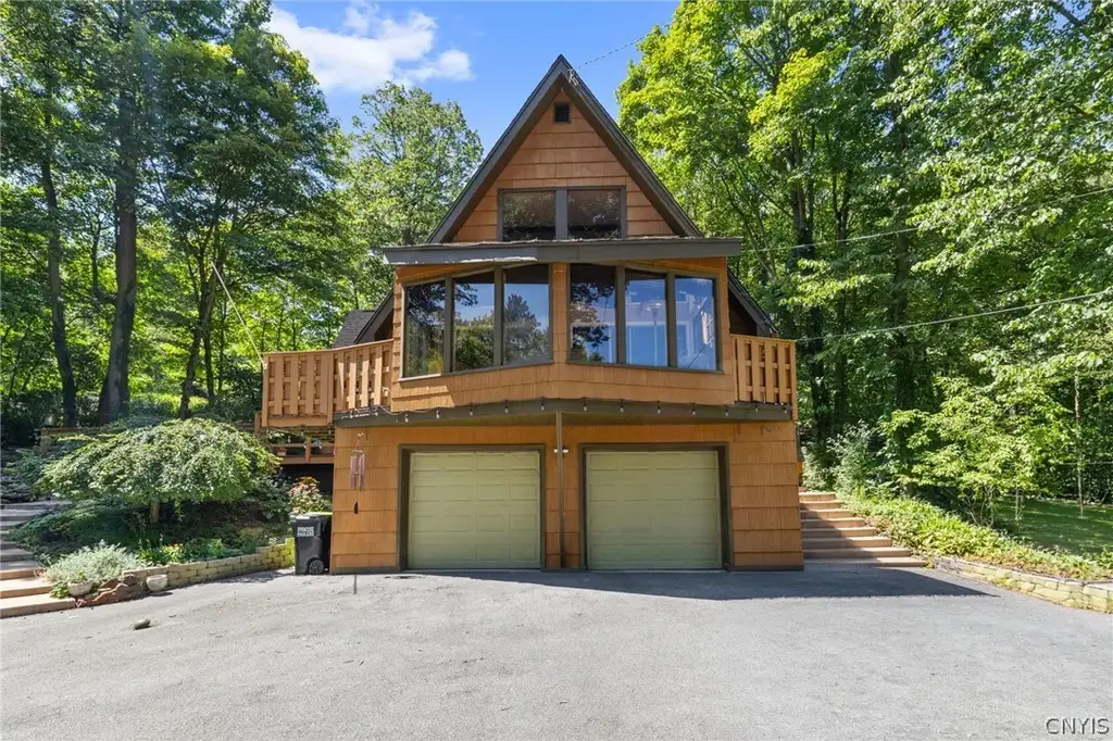 5303 Onondaga Road, Onondaga