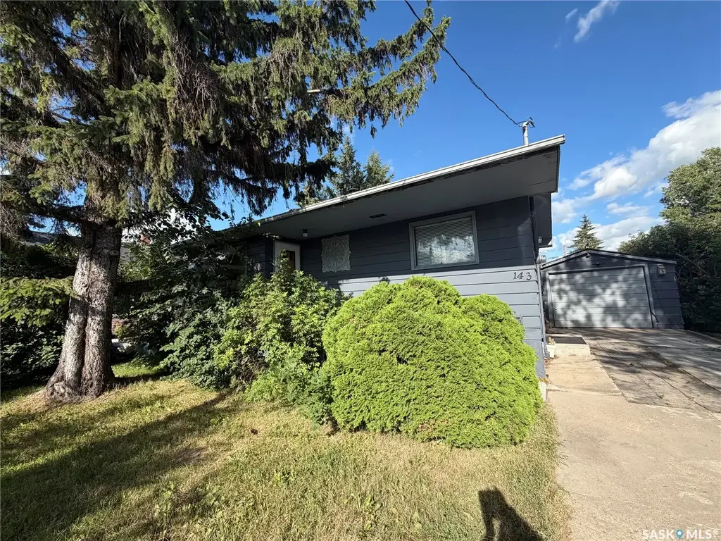 143 Gladstone Avenue N, Yorkton