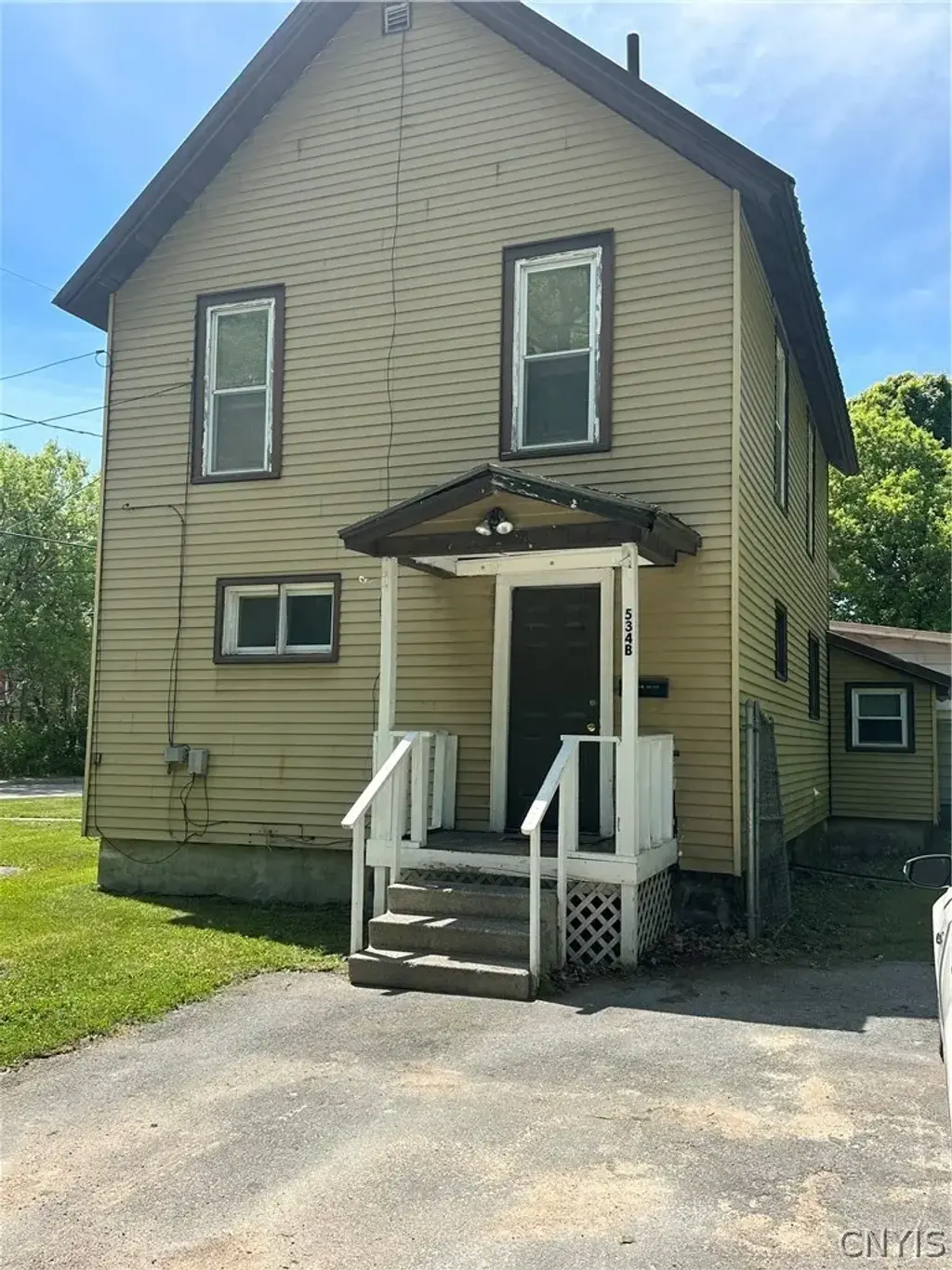 534 B W End Avenue, Wilna