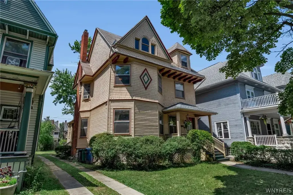 524 Norwood Avenue, Buffalo