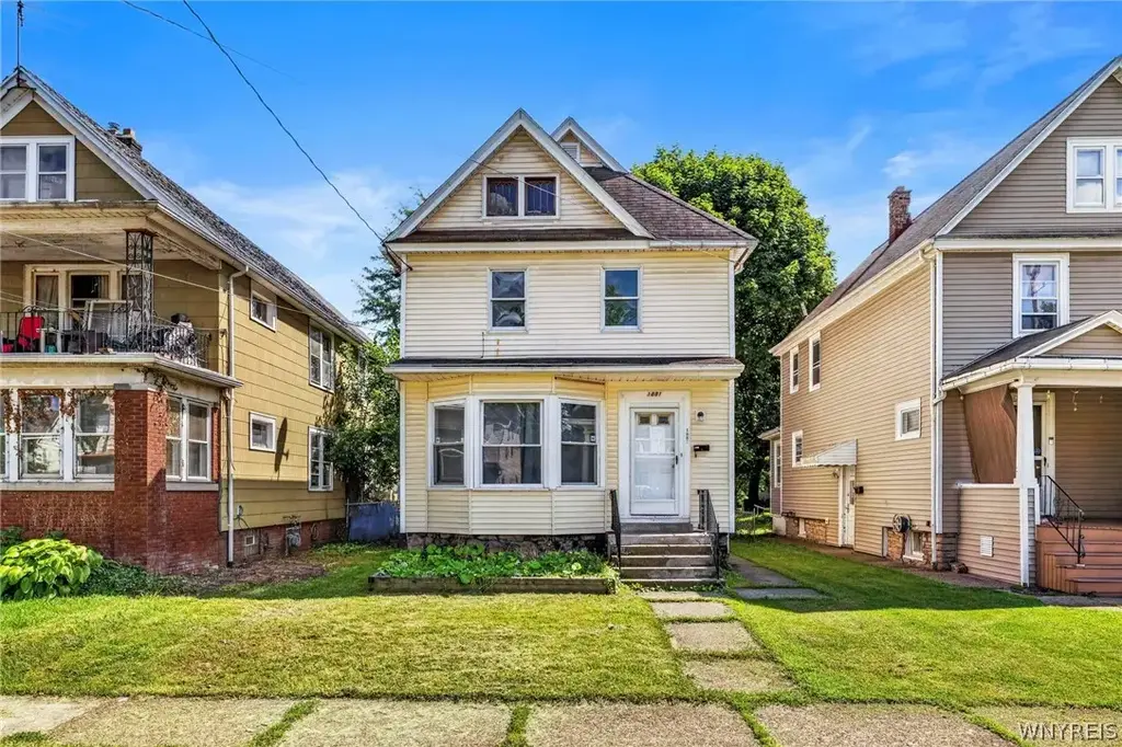 1881 Willow Avenue, Niagara Falls