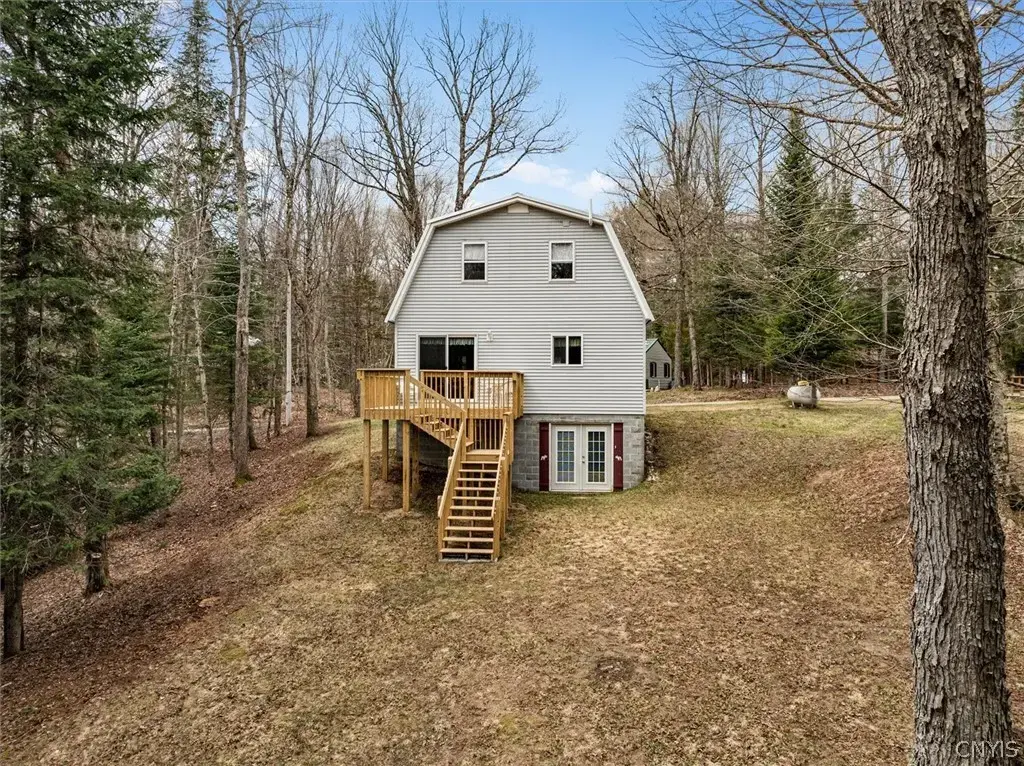 113 Spruce Road, Forestport