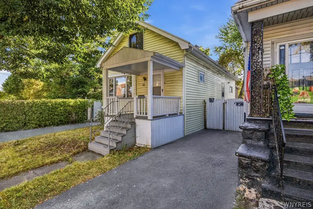 16 Erb Street, Buffalo