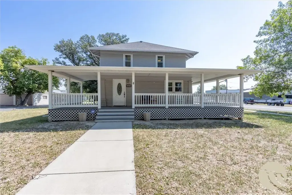 301 1st Avenue, Laurel