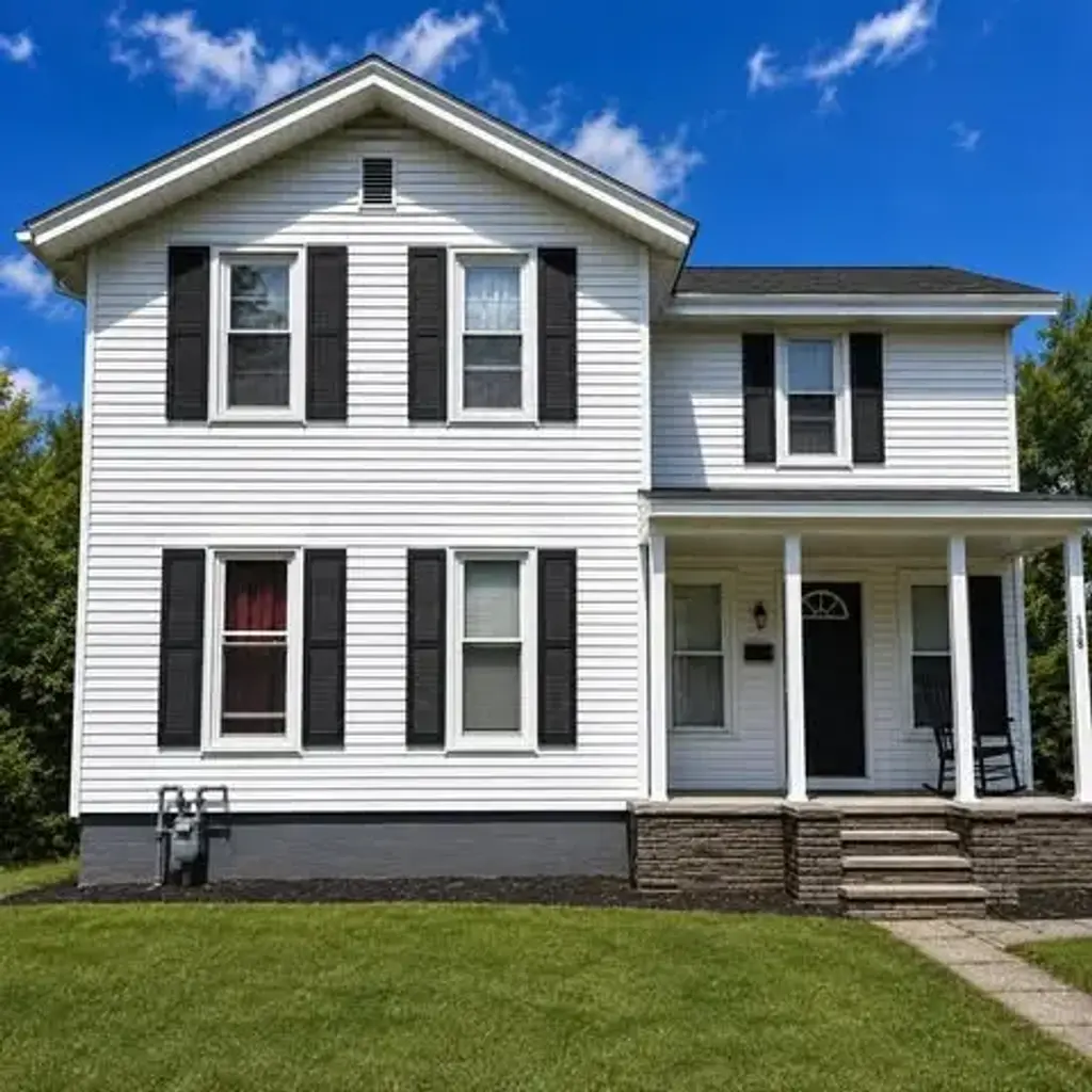 136 Ovid Street, Seneca Falls