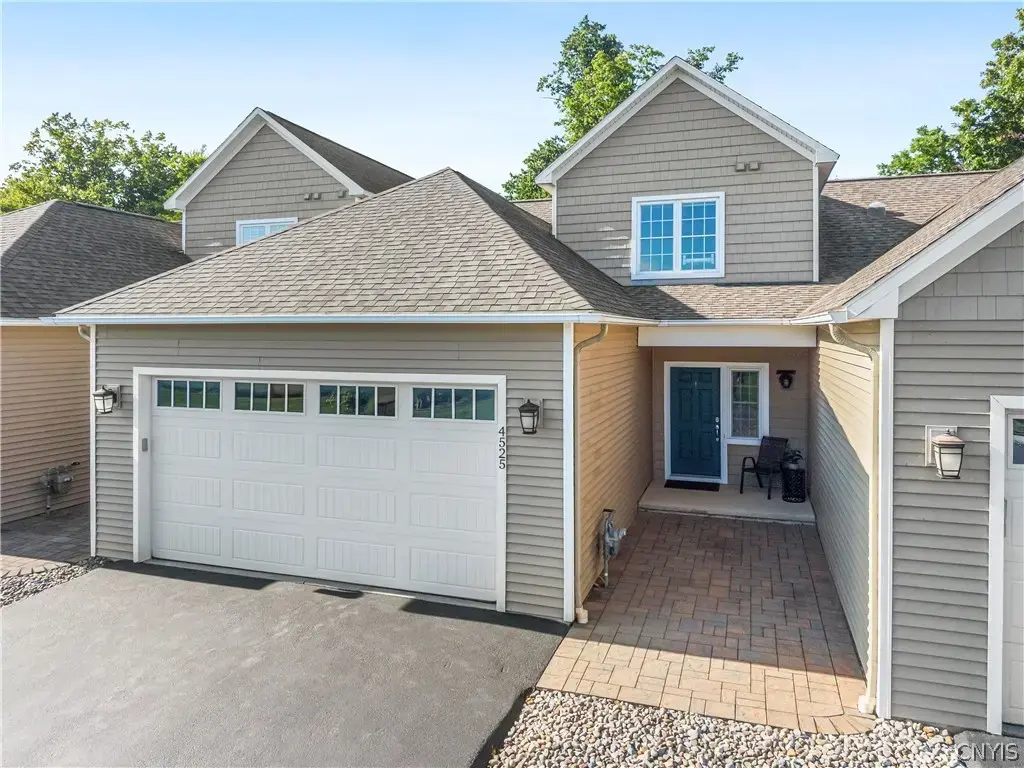 4525 Lauder Lane # 4c, Skaneateles