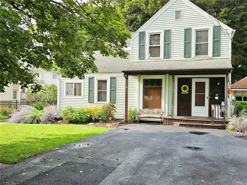 3 Congress Street, Moravia