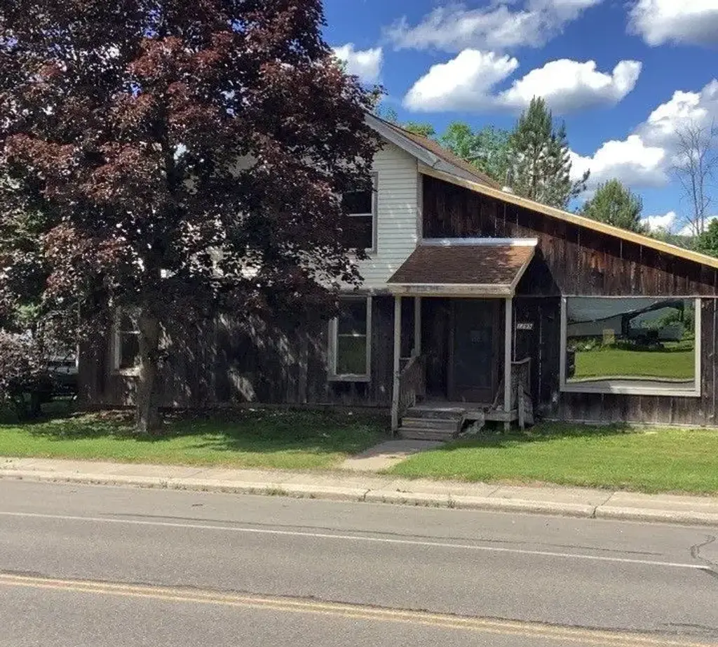 1299 County Road 35, Guilford