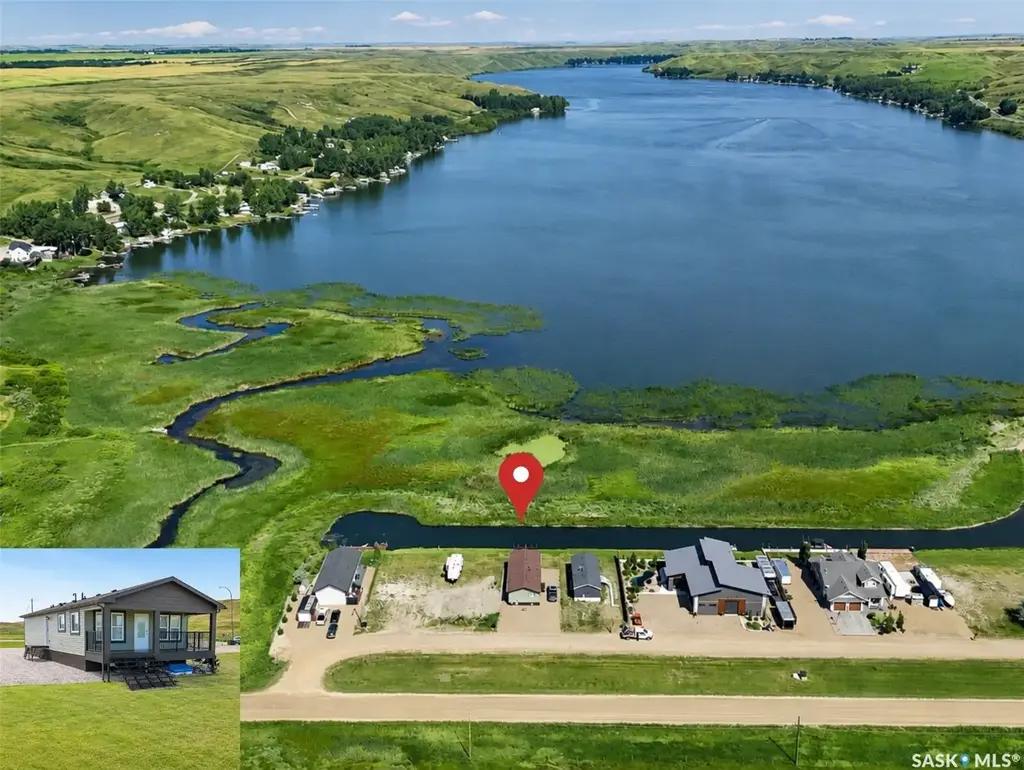 304 Marina Drive, Lac Pelletier Rm No 107