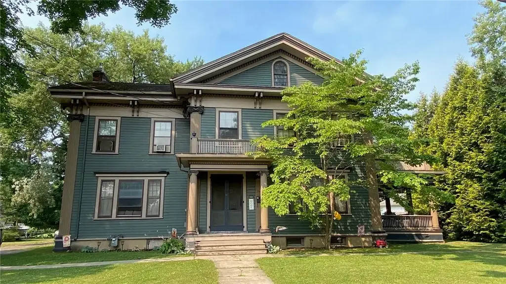 346 Main Street, Milo