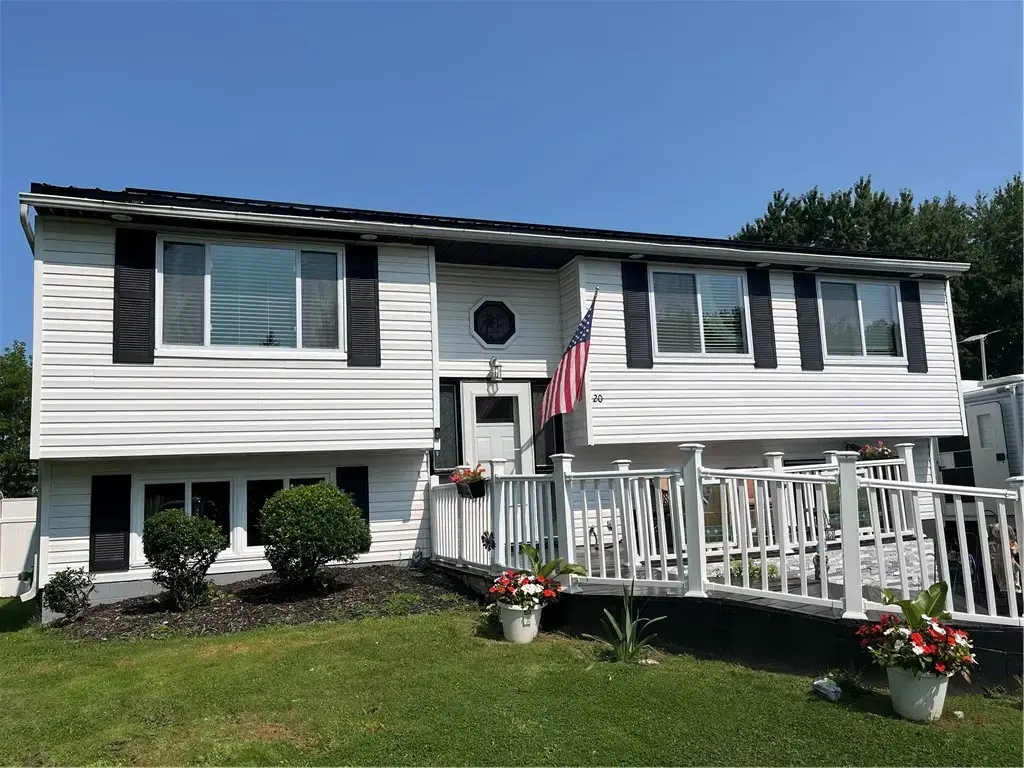 20 Barringer Drive, Hamlin