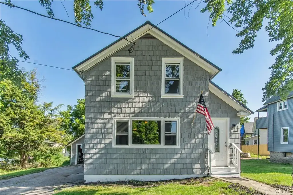 604 Pine Street, Watertown City