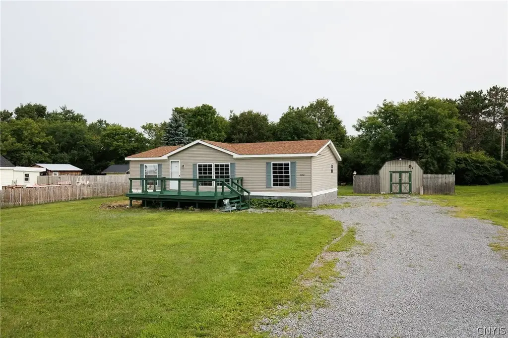 30921 Cr 143, Rutland