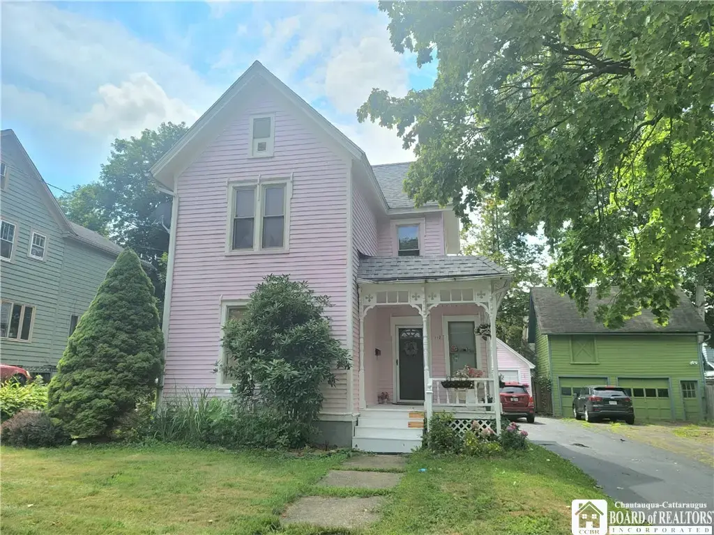 112 Cook Avenue, Jamestown