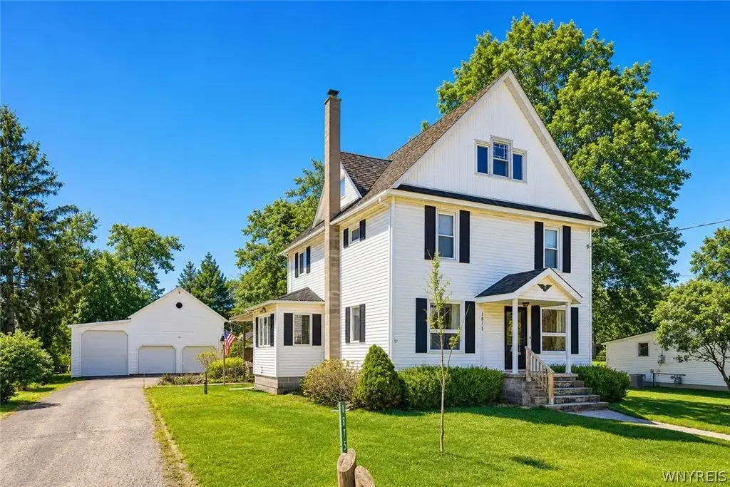 1875 Quaker Road, Somerset