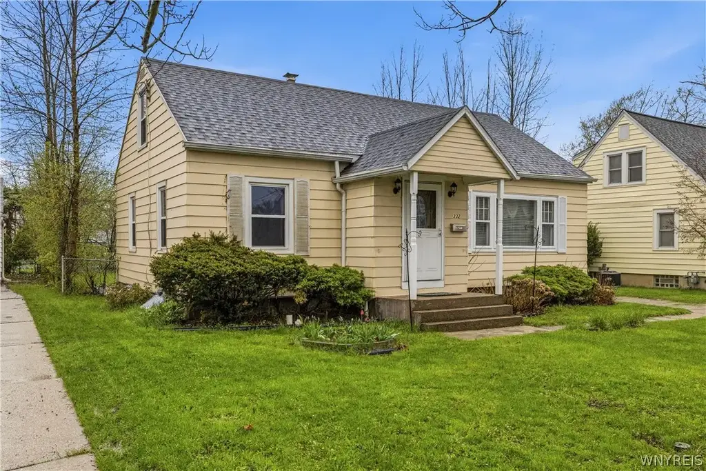 332 Springville Avenue, Amherst