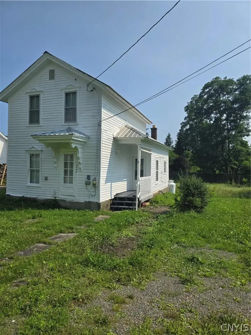 10446 Elm Street, Brookfield