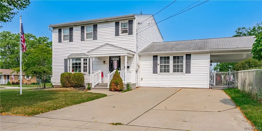 205 Duffy Drive, Tonawanda