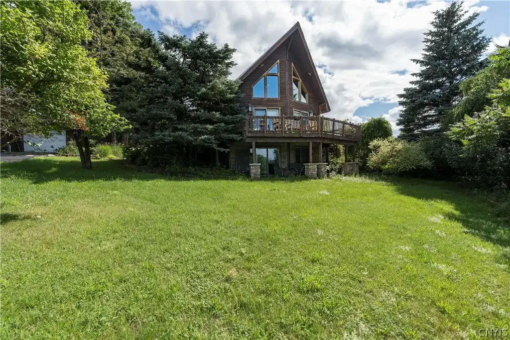 23530 County Route 67, Watertown Town