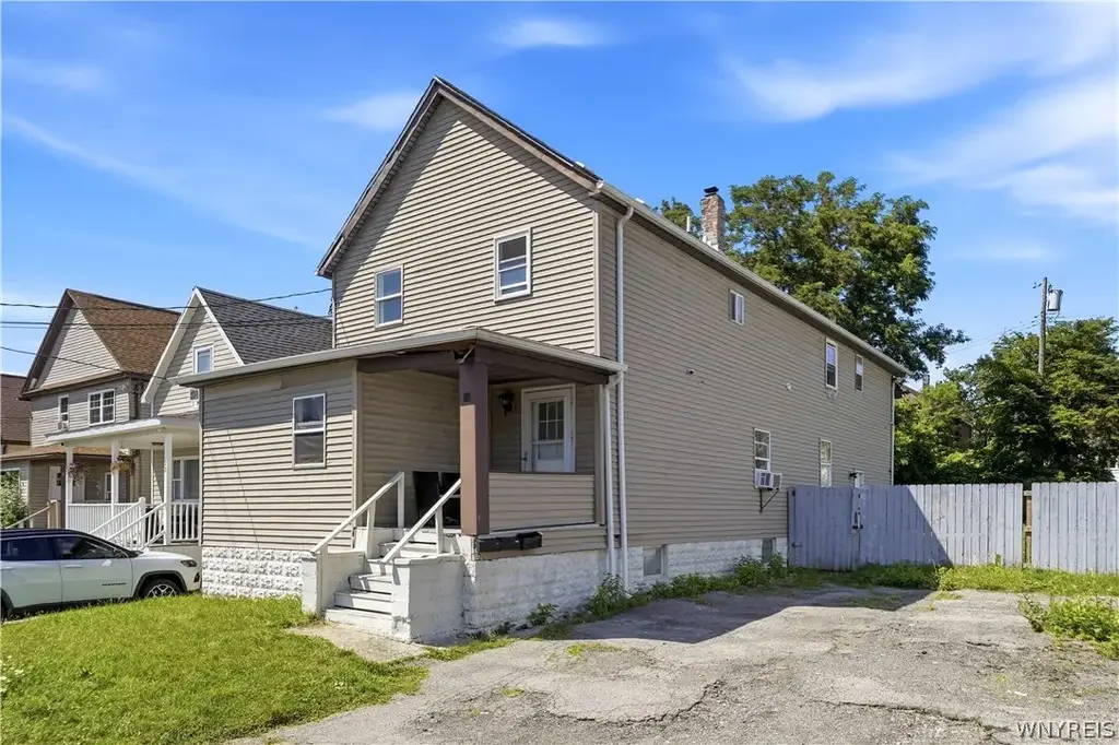 26 Caldwell Place, Lackawanna