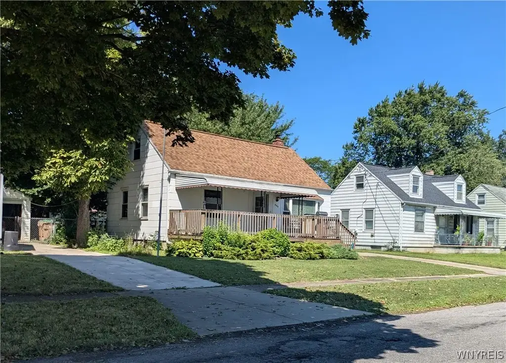 240 Crisfield Avenue, Cheektowaga