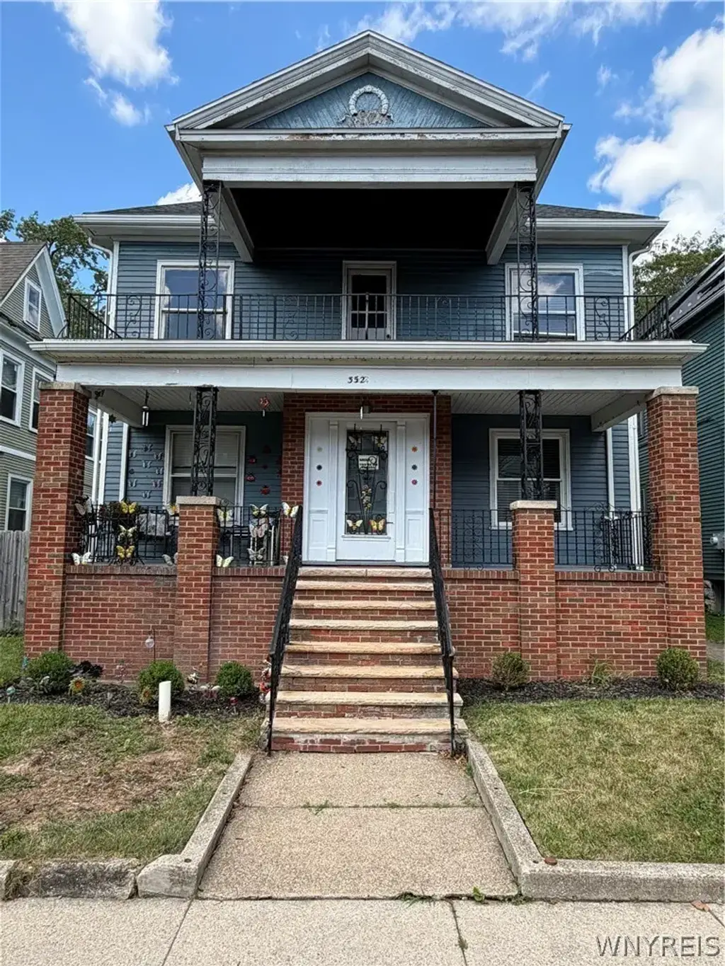 352 Auburn Avenue, Buffalo