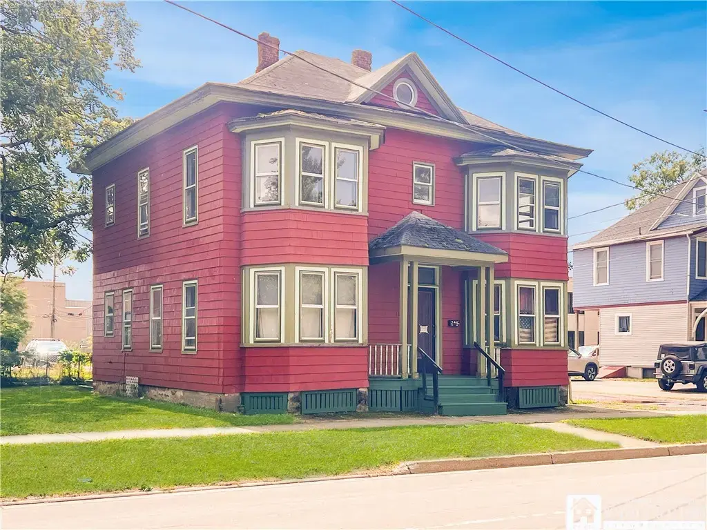 110 E 6th Street, Jamestown
