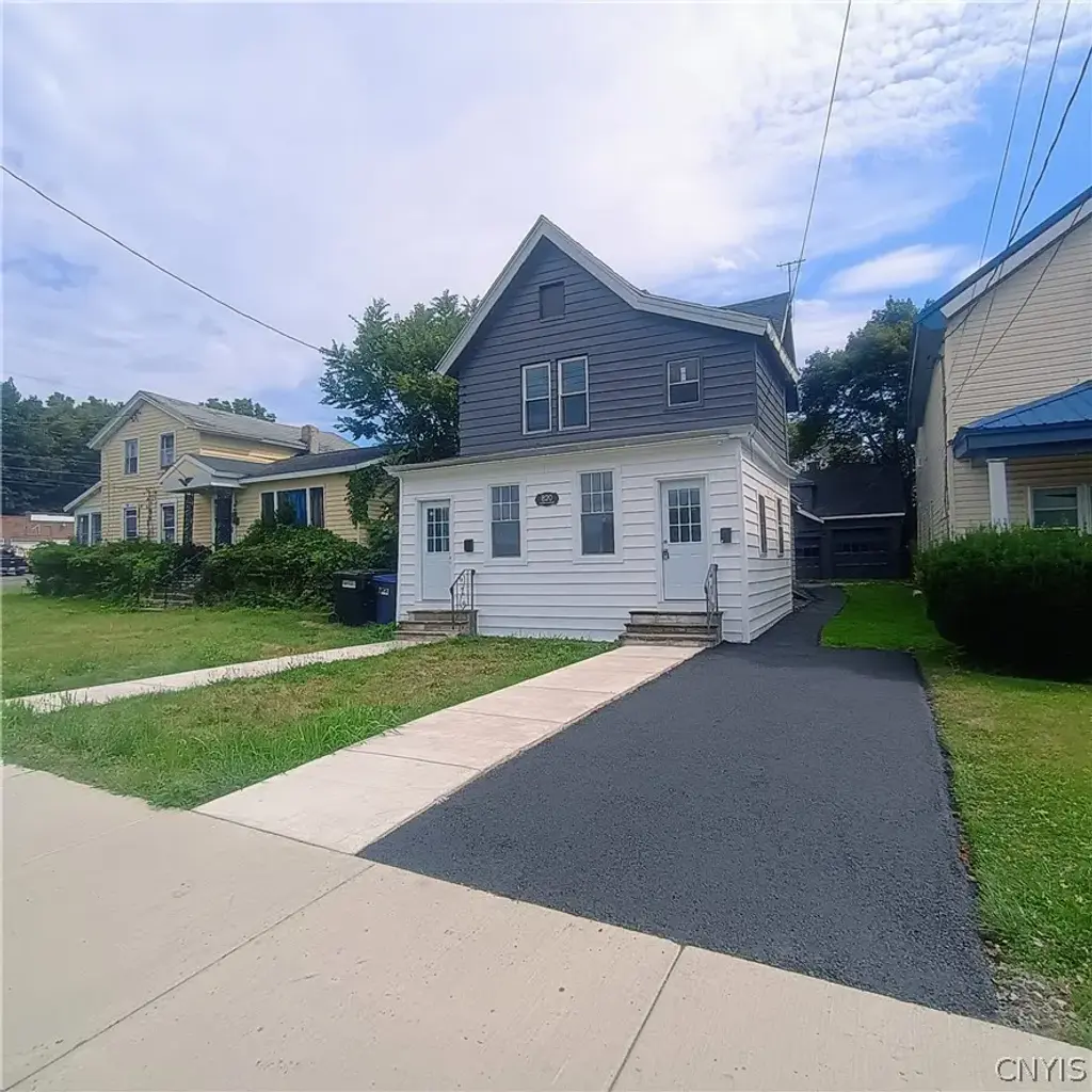 820 Milton Avenue, Syracuse