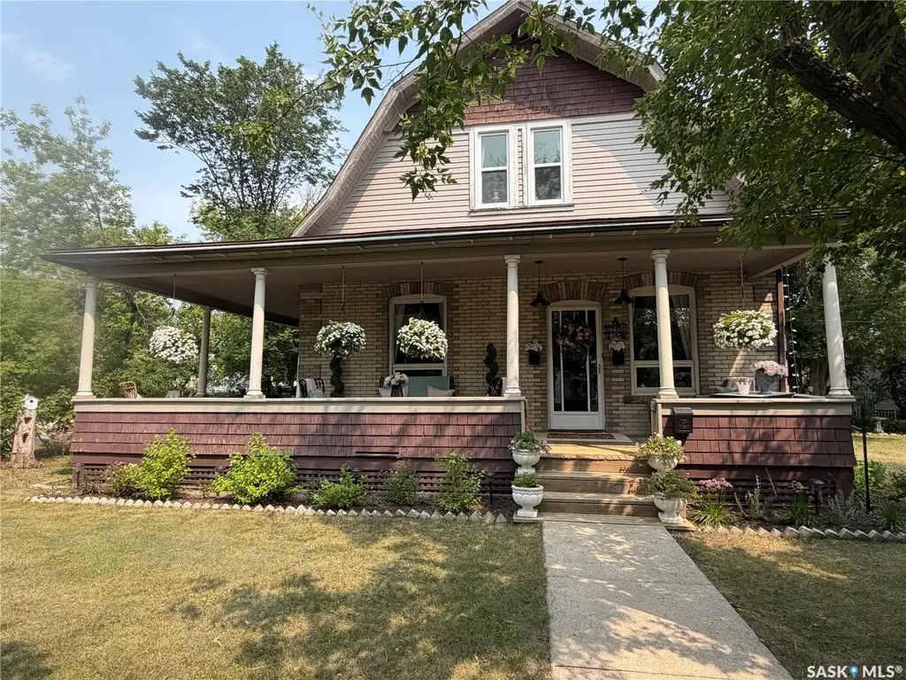 715 Pacific Avenue, Carnduff