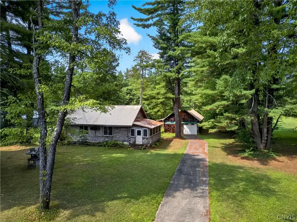 107 Kasoag Lake Road, Williamstown