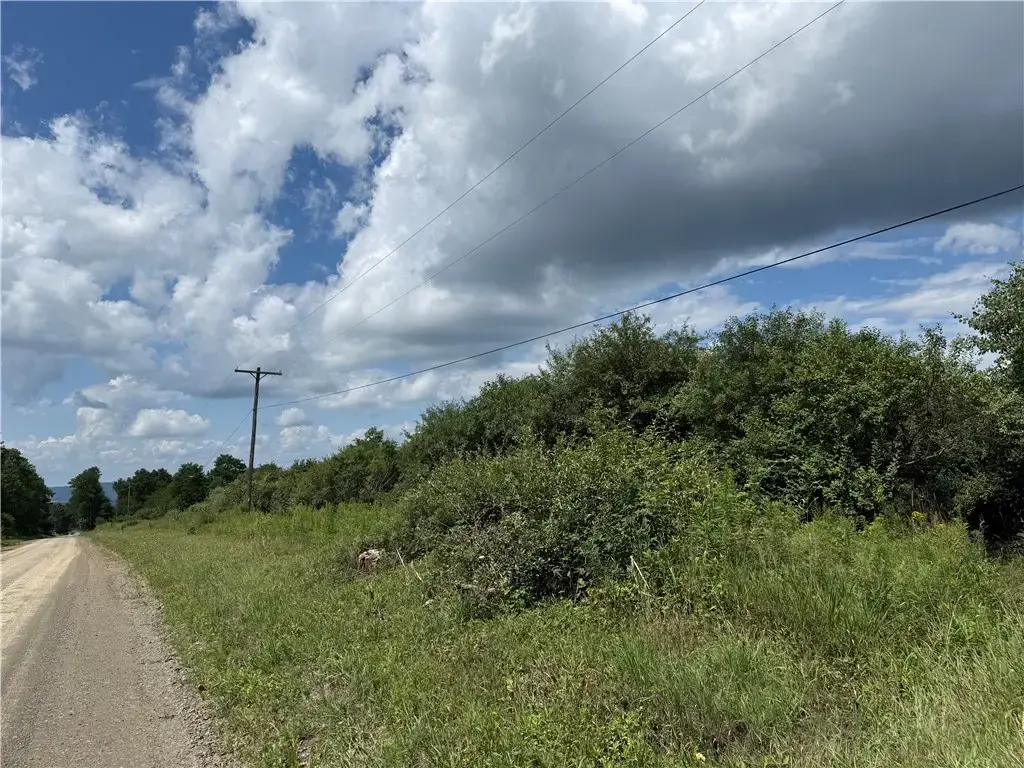 Longwell Road, Urbana