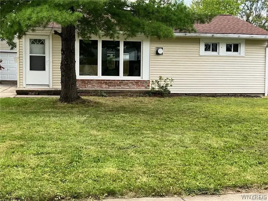 60 Meadow Lea Drive, Amherst